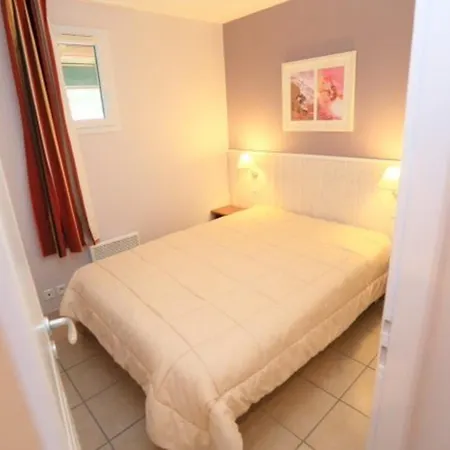 Maison Fonctionnelle Avec Terrasse - 4 Pers. - Fr-1-878-31 *
